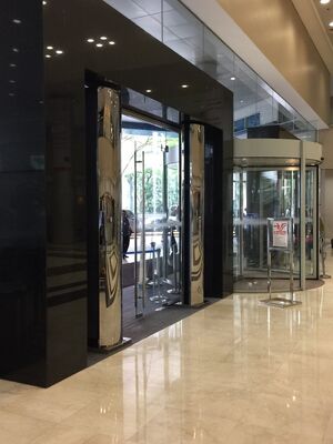 High Grade Vertical Heated Air Curtain in SS304 Side Blowing Door Fan Curtain for Door Width 3m